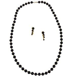 AK Womens Black & Gold-Tone Drop Earrings And Long Bead Necklace Vintage